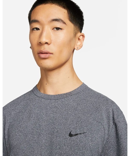 NIKE tシャツ 「NIKEアパレル」ナイキ ユニバーサル コア S/S
