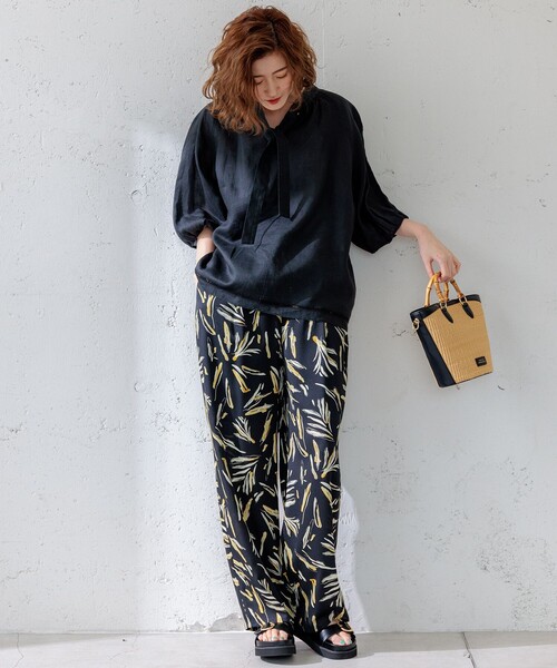 美品 23区 ブロドリー ダンデル 2WAY ブラウス 洗える ボウタイシャツ 美品 23区 ブロドリー ダンデル 2WAY ブラウス 洗える ボウタイ