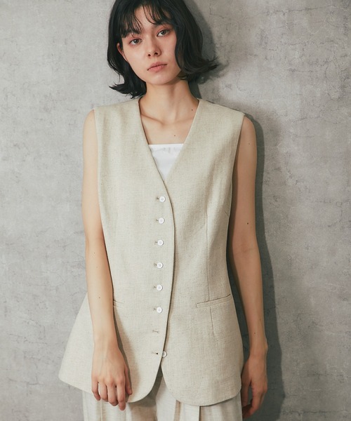 DAMA リネン混 シャンブレー調 ジレサンドベージュ　新品・未使用 セール】 リネン混タンブラージレ （ノーカラージャケット