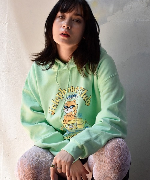 パーカー foxy illustrations × LABRAT 'Telephone Club' Hoodie レディース メンズ LABRAT パーカー foxy illustrations × 'Telephone Club' Hoodie