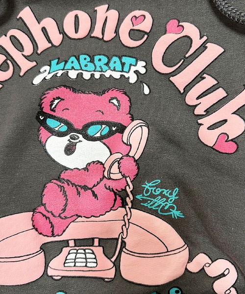 パーカー foxy illustrations × LABRAT 'Telephone Club' Hoodie レディース メンズ LABRAT パーカー foxy illustrations × 'Telephone Club' Hoodie