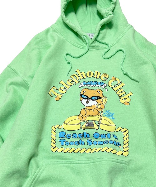 パーカー foxy illustrations × LABRAT 'Telephone Club' Hoodie レディース メンズ LABRAT パーカー foxy illustrations × 'Telephone Club' Hoodie