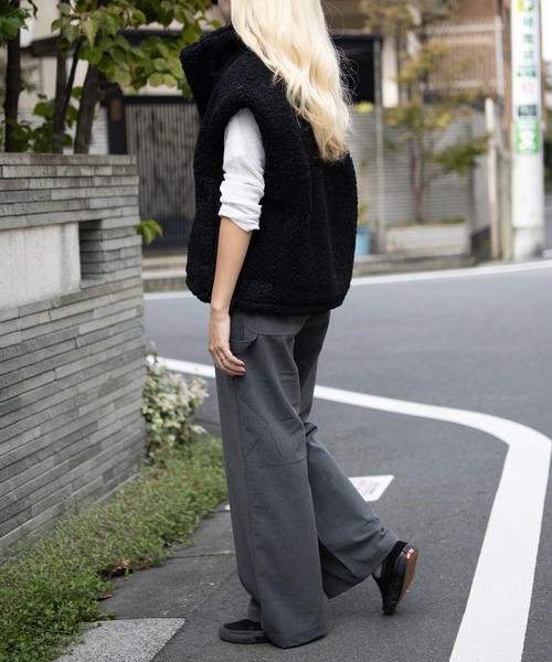 iore イオレ　Boa Vest ボアベスト　黒 UNIVERSAL OVERALL（ユニバーサルオーバーオール） ベスト ジレ