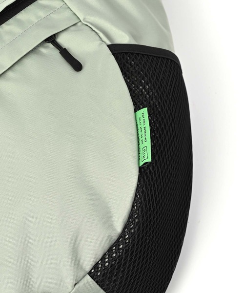 KiU（キウ） デイバック リュック ワンショルダーバッグ(11L) メンズ