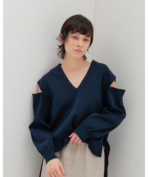tシャツ slash sleeve Vneck pull(スラッシュスリーブVネックプルオーバー) レディース