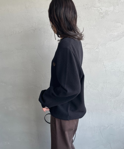 【FRED PERRY 】ブラックセーター ロゴ刺繍 FRED PERRY ニット セーター 「WEB限定」「FRED PERRY/フレッド