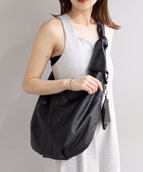 Chico（チコ） ショルダーバッグ FREE ブラック レディース : ZOZOTOWN