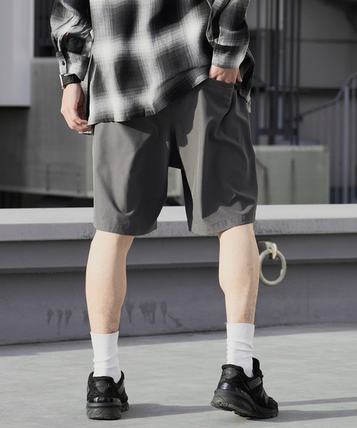 WILD THINGS（ワイルドシングス） パンツ BASE SHORTS ブランドロゴ
