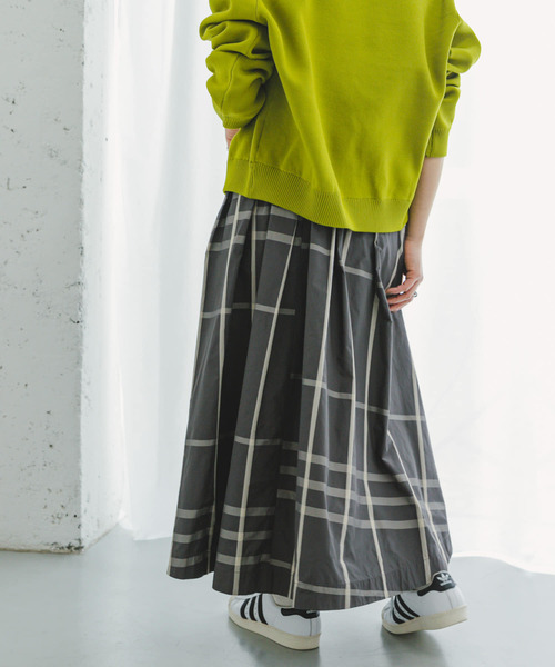 「ITEMS URBANRESEARCH」 フレアスカート FREE チャコールグレー レディース_画像3