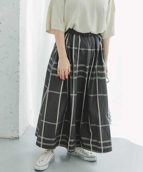 「ITEMS URBANRESEARCH」 フレアスカート FREE チャコールグレー レディース_画像9