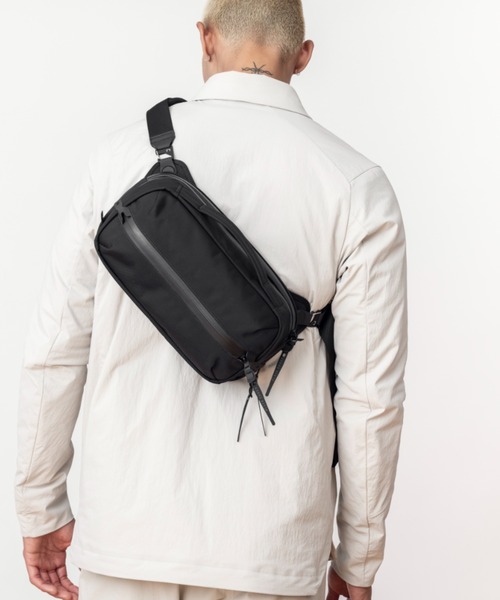 BLACK EMBER（ブラックエンバー） ショルダーバッグ GRIP SLING 6