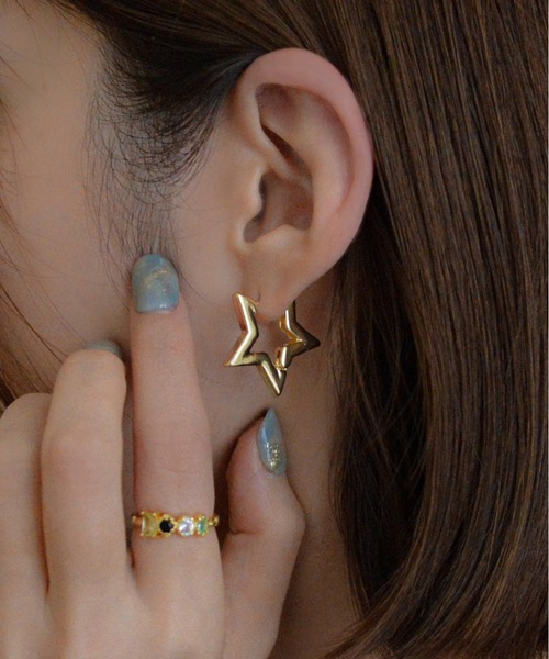 【ちーころさん専用】STAR JEWELRY 星型 フープ ピアス セット ちーころさん専用】STAR JEWELRY 星型 フープ ピアス セット