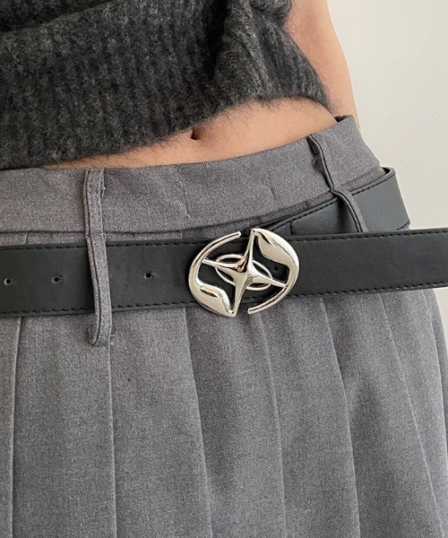 【DIESEL】90s~メタルロゴバックル・リアルレザーベルト　カーキ系　Y2K DIESEL】90s~メタルロゴバックル・リアルレザーベルト カーキ系 Y2K