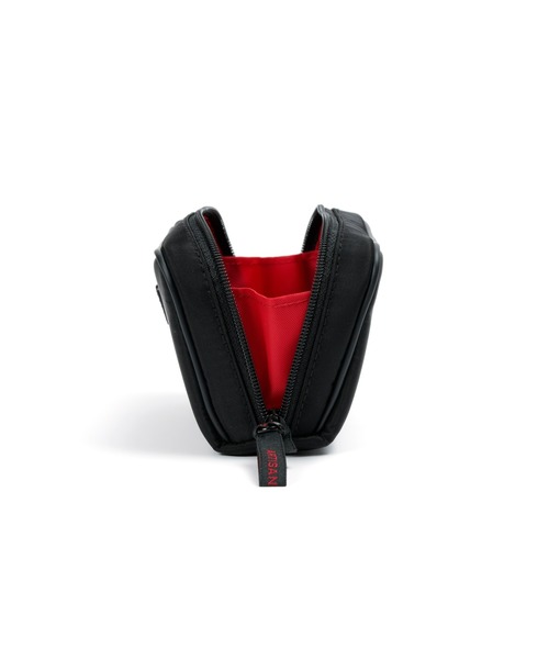 ARTISAN&ARTIST（アルティザン・アンド・アーティスト） ポーチ