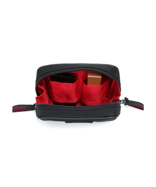 ARTISAN&ARTIST（アルティザン・アンド・アーティスト） ポーチ