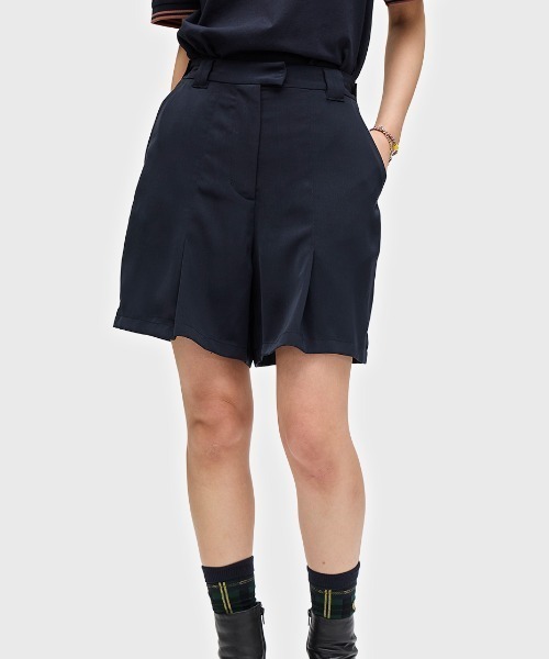 FRED PERRY フレッドペリー Pleated Shortsショートパンツ セール】【別注】FRED PERRY / Pleated Shorts（その他パンツ
