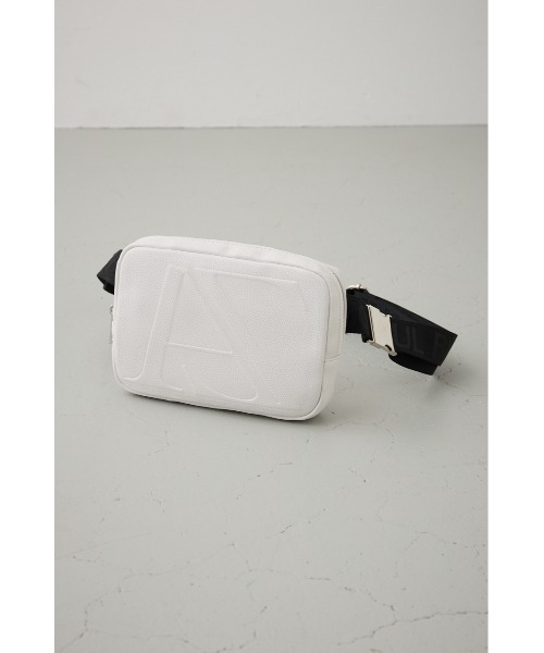 あおい様専売 moussy バッグ ホワイト AZUL BY MOUSSY ショルダーバッグ バッグ ロゴエンボスボディ