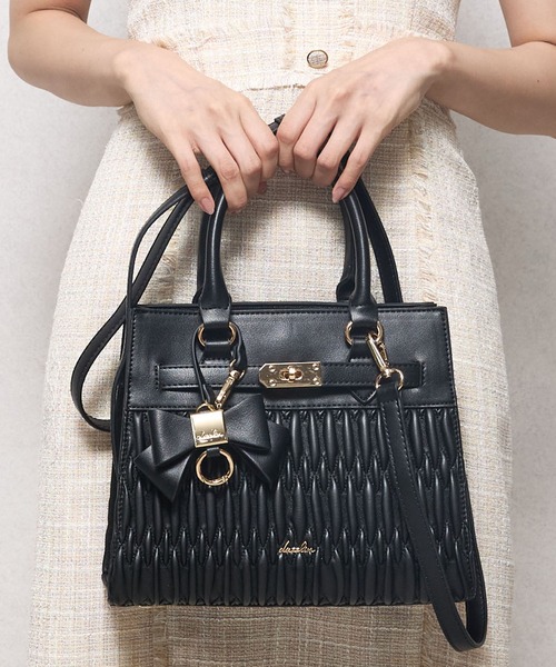 ダズリン dazzlin バッグ ショルダーバッグ レディース 斜めがけ 大人 軽量 リボンチャーム付 ギャザーシャーリング DAZ60240B dazzlin（ダズリン） ショルダーバッグ バッグ 「dazzlin/ダズリン