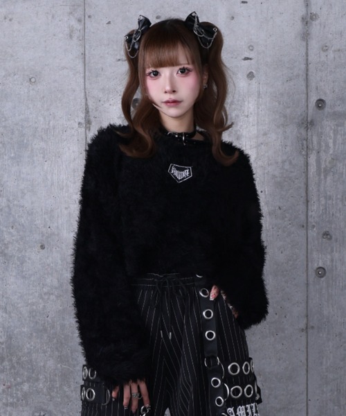 Amilige（アミリージュ） ニット セーター ワッペン付き短丈シャギー