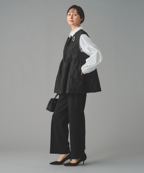 美品　ユナイテッドアローズ　ジャガード　ジレ　ベスト　本日限定価格 UNITED ARROWS（ユナイテッドアローズ） ベスト ジレ GISHA 2トーン