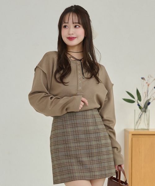 トップス syuu DAYRA tシャツ ヘンリーネック スナップボタン オーバーサイズ 長袖
