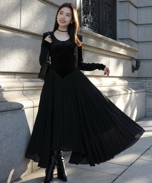 アニュアンス ワンピース anuans（アニュアンス） ワンピース ベロアシフォンドッキング