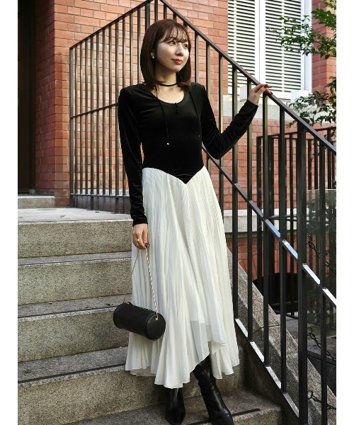 anuans（アニュアンス） ワンピース ベロアシフォンドッキング