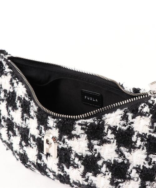 「FURLA」 ショルダーバッグ ONE SIZE ホワイト×ブラック レディースの画像