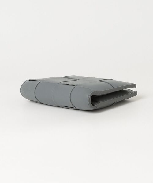 BOTTEGA VENETA（ボッテガ・ヴェネタ） イントレチャート 財布