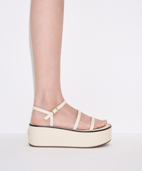 CHARLES ＆ KEITH サンダル ストラッピー プラットフォーム
