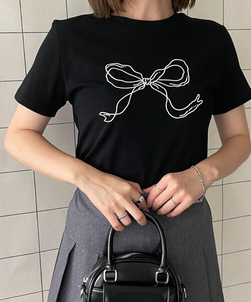 ⭐︎美品⭐︎ヴィヴィアンウエストウッド　リボンプリントTシャツ　かわいい ⚫︎908 Vivienne Westwood shirt vivian ヴィヴィアンウエスト