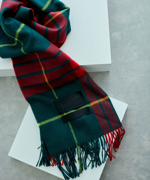 マフラー ストール 「MAGNIBERG（マグニバーグ）」QUEEN SCARF レディースの画像