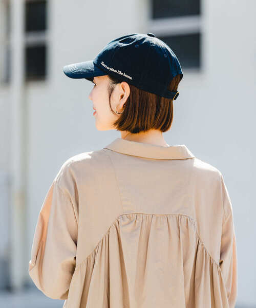 love in the air Boss シャツ　トートバッグ　帽子　キャップ love in the air Boss シャツ トートバッグ キャップ 帽子-公式