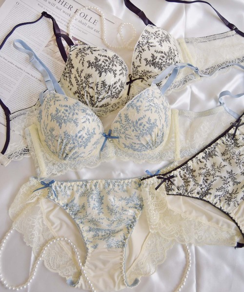 Sanei ブラジャー ショーツセット 「ノンワイヤー」ラクラクノン