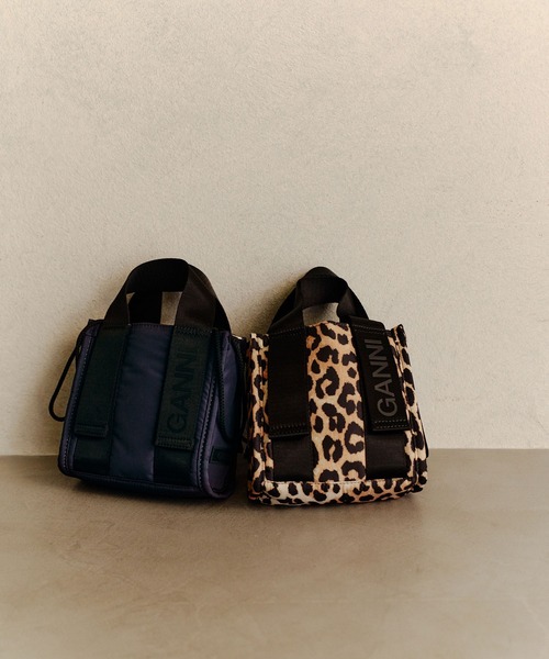 GANNI（ガニー） ショルダーバッグ バッグ 別注 Recycled tech Mini