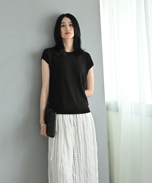 STYLE DELI ニット セーター 「BLK001」待望の羽織り用インナー STYLE DELI ニット セーター 「BLK001」待望の羽織り用インナー