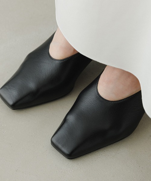 本革美品【アダムエロペ】レザーパンプス ADAM ET ROPE' パンプス 「EMOELLE」スクエアレザーパンプス