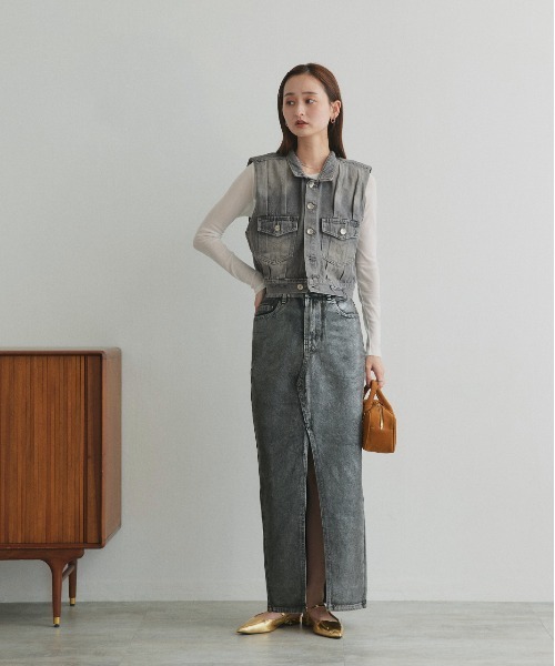ad thie（アドティエ） ベスト ジレ タックデザイン デニム ショート丈