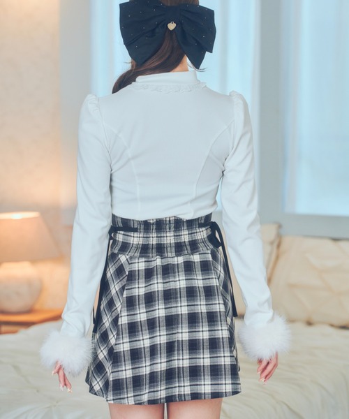 LAFARY（ラファリー） tシャツ デコルテ開きハイネックトップス
