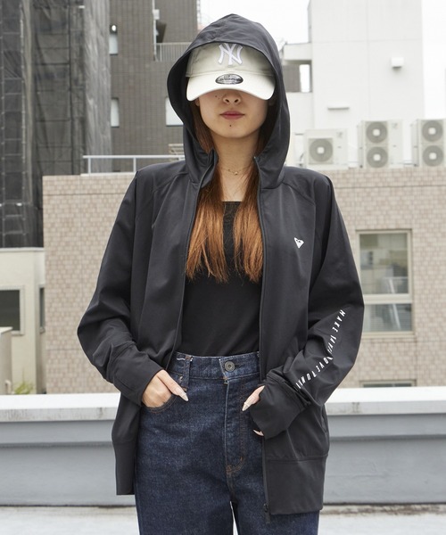 【期間限定セール】ROXY ロキシー　スノボウエア　M　黒　パーカー ROXY（ロキシー） パーカー uvカット HISTORICAL LOGO HOODIE ジップ