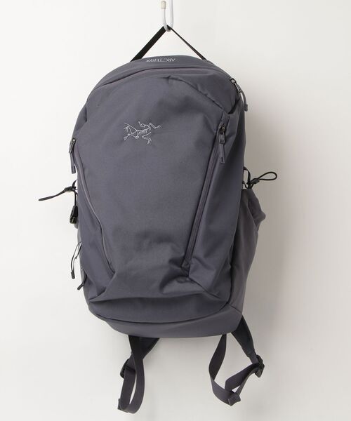 ARC'TERYX mantis26 黒ロゴシルバー　アークテリクリス リュック ARC'TERYX（アークテリクス） Mantis 26 刺繍リュック - グレー メンズ