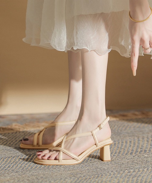 【関税負担無】CHLOE クロスストラップサンダル 関税負担無】CHLOE クロスストラップサンダル