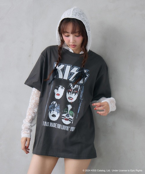 【GLOWNY】 KISSING U CREW NECK TEE ★送料関税込み★ MUSINSA公式 | GLOWNY KISSING U CREW NECK TEE (WHITE)