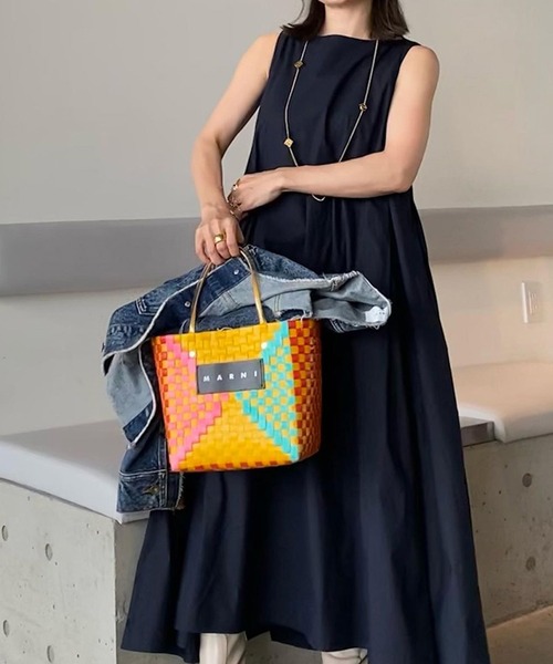 ワンピース Aラインタックワンピース「低身長・小柄女性向け」の画像