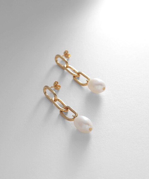 大人気 ピアス　パール　シルバー パール シルバーピアス(黒蝶真珠/8mm/6月誕生石)《M0010085