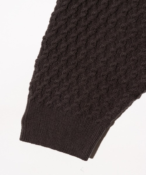 glamb（グラム） セーター ニット Asymmetry Cable Knit