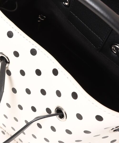 CHARLES ＆ KEITH（チャールズ&キース） ショルダーバッグ バッグ