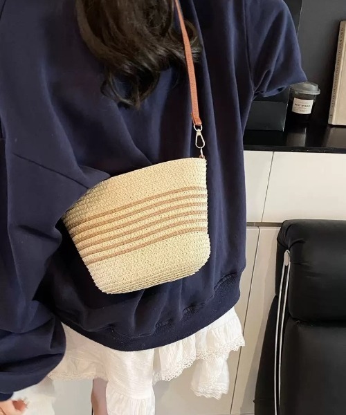 ショルダーバッグ バッグ 編み込み バケツ型ショルダーバッグ