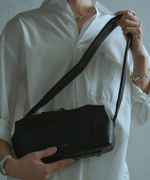 YArKA ショルダーバッグ バッグ 「YArKA/ヤーカ」real leather