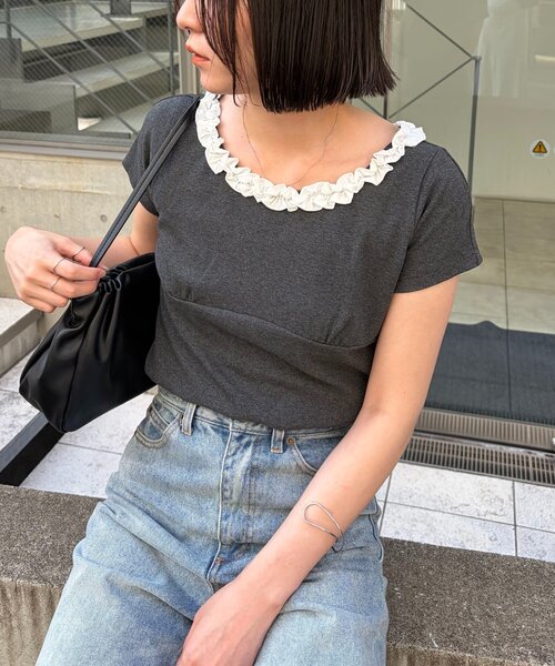 CAPRICIEUX LE'MAGE（カプリシューレマージュ） tシャツ 半袖 フリル